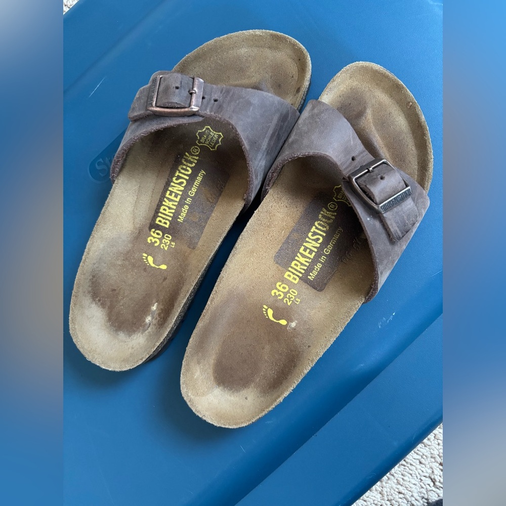 Size 36 (5.5) birkenstocks